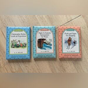 Vintage Winnie the Pooh Storybook Set